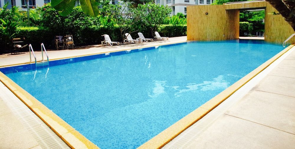 J. Park Hotel Chonburi Exteriör bild